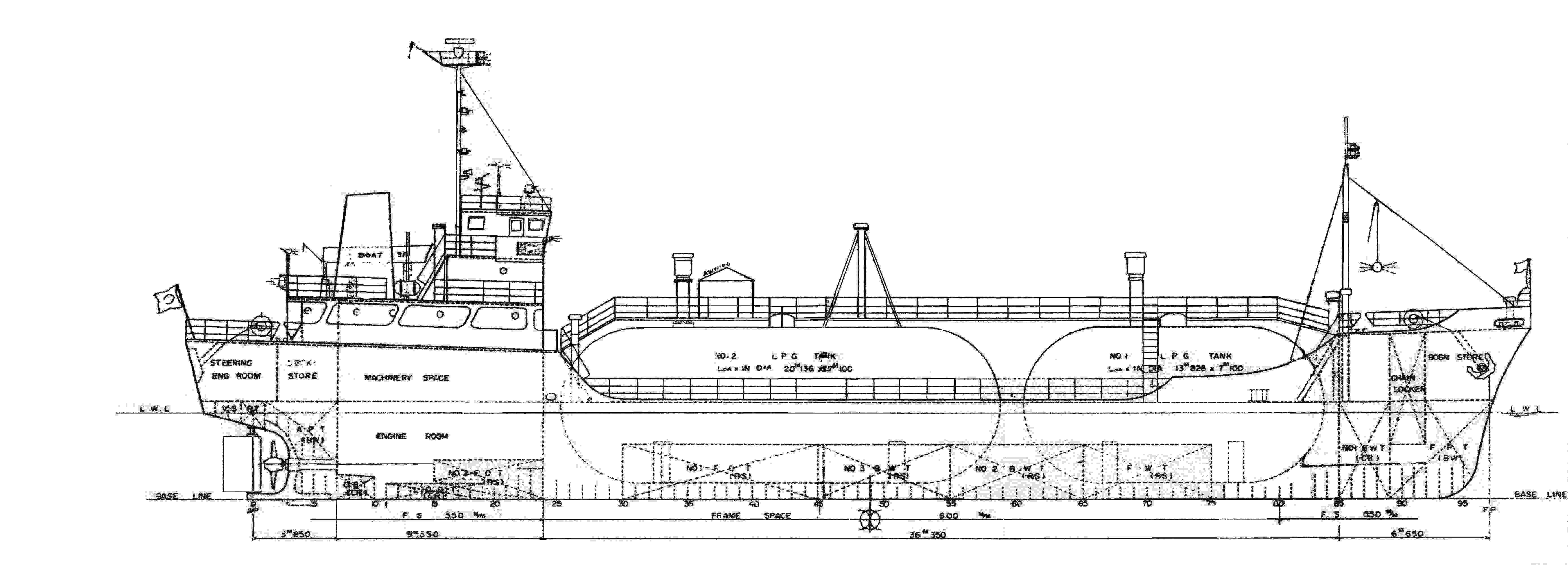 vertical wreck side view lq